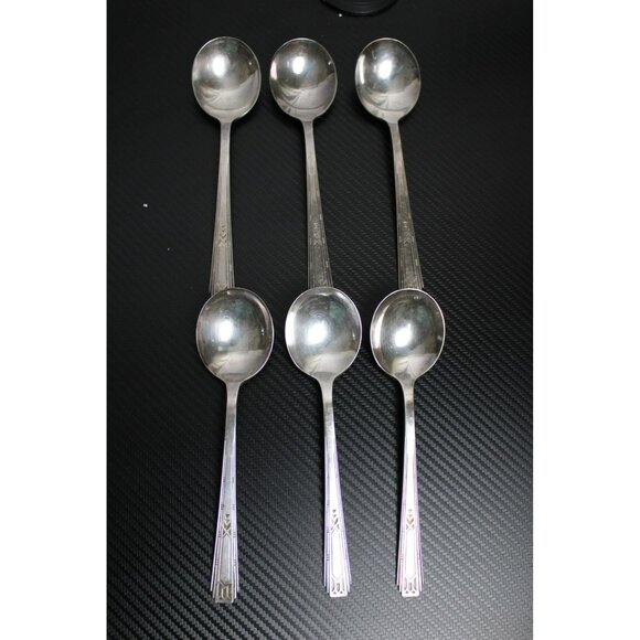 41 Pc. Flatware Set, Friendship by International Silver - WM Rogers & Son Stainl - Picture 2 of 12